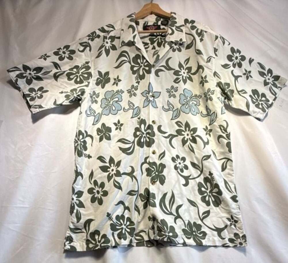 American Outpost Men's XL Green & Blue Floral Hawaiian Short Sleeve Button-Down